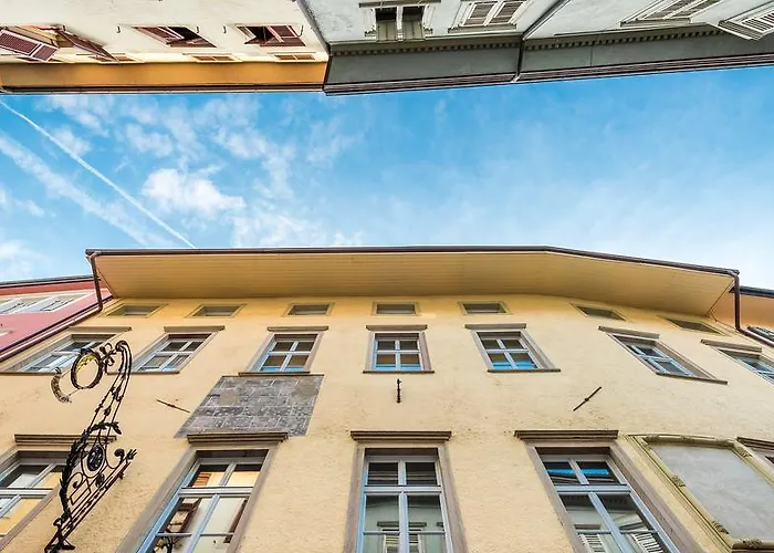 Park Апартаменты *